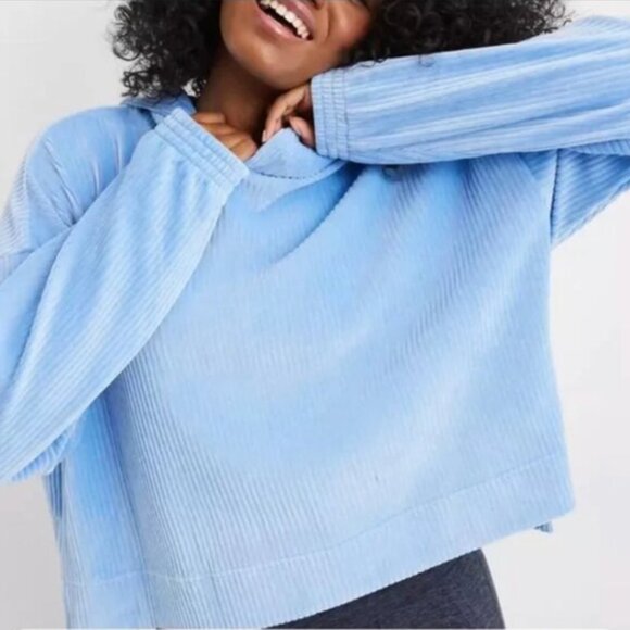 Aerie Ribbed Velour Light Blue Hoodie NWOT Medium - Picture 1 of 8
